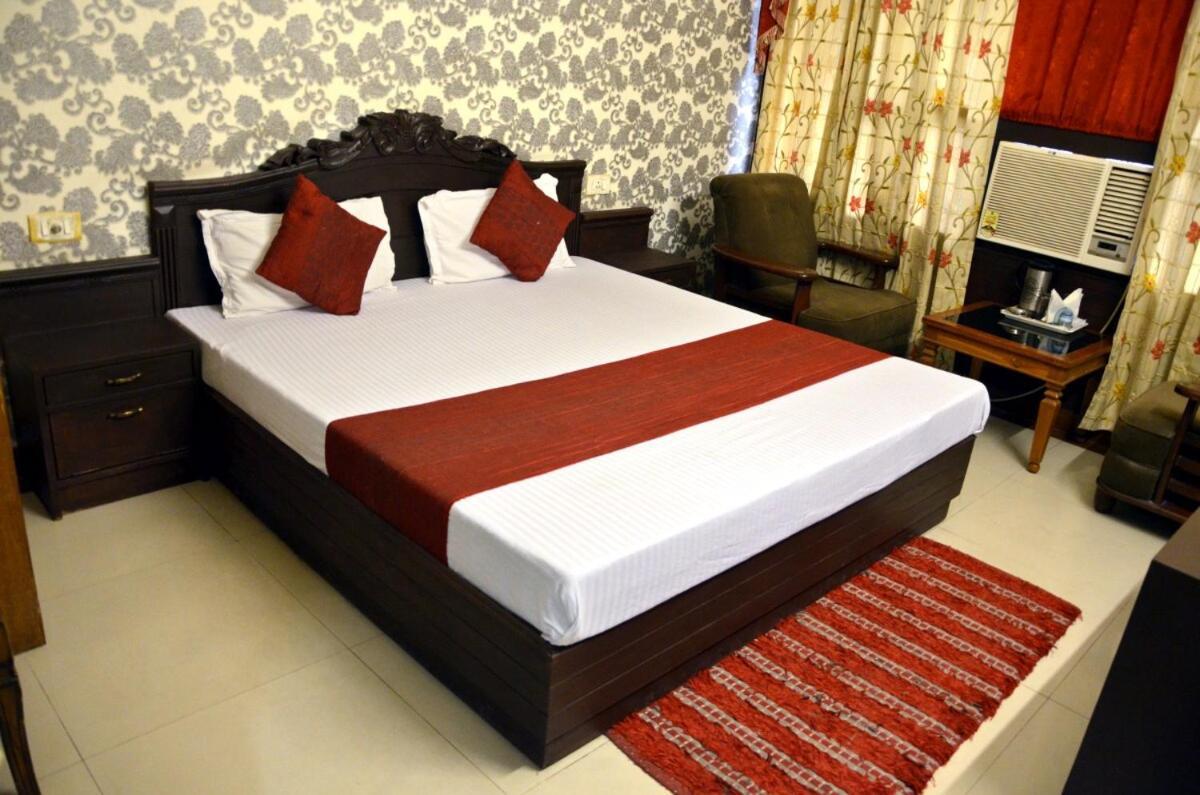 Hotel City Paradise Chandīgarh Eksteriør bilde