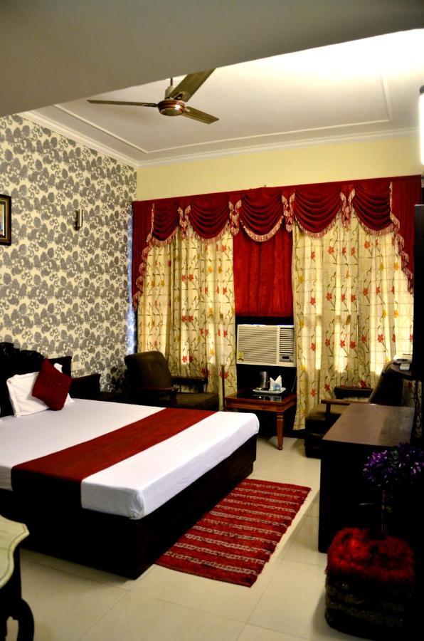 Hotel City Paradise Chandīgarh Eksteriør bilde